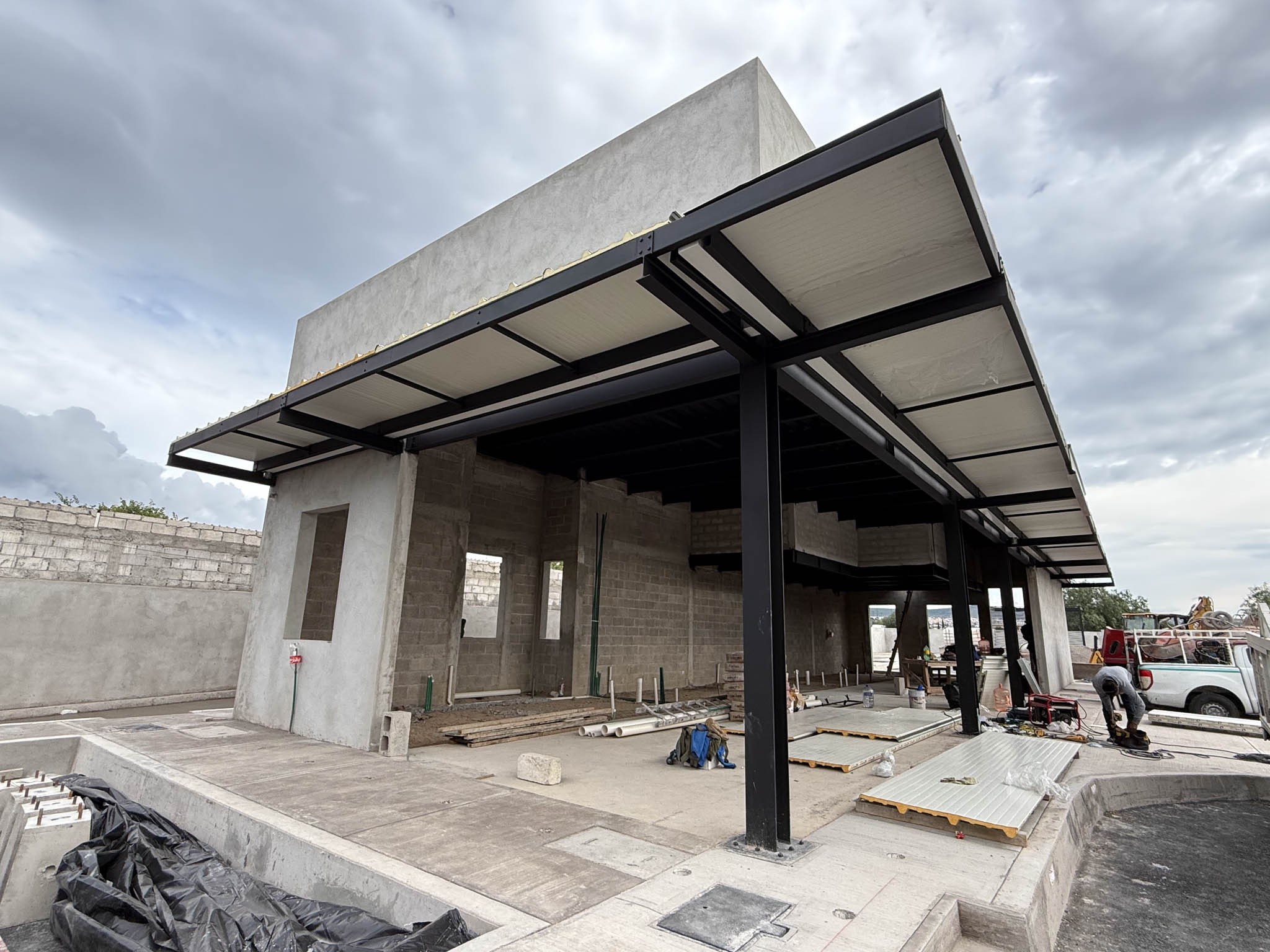 Starbucks la capilla, 2025, Querétaro, Qro.